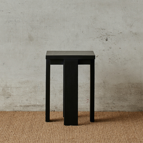 Gus Side Table | Black