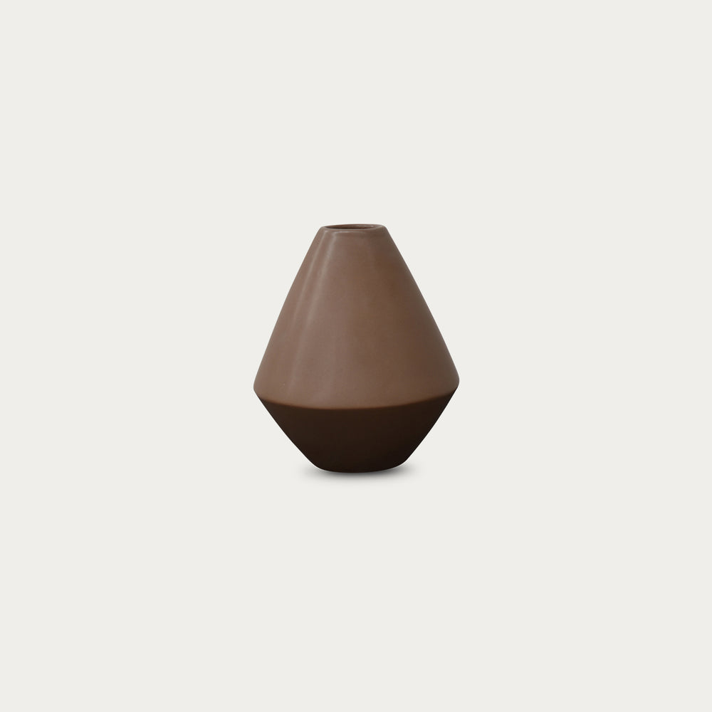 Storeroom | Dorothy Vase | Clay