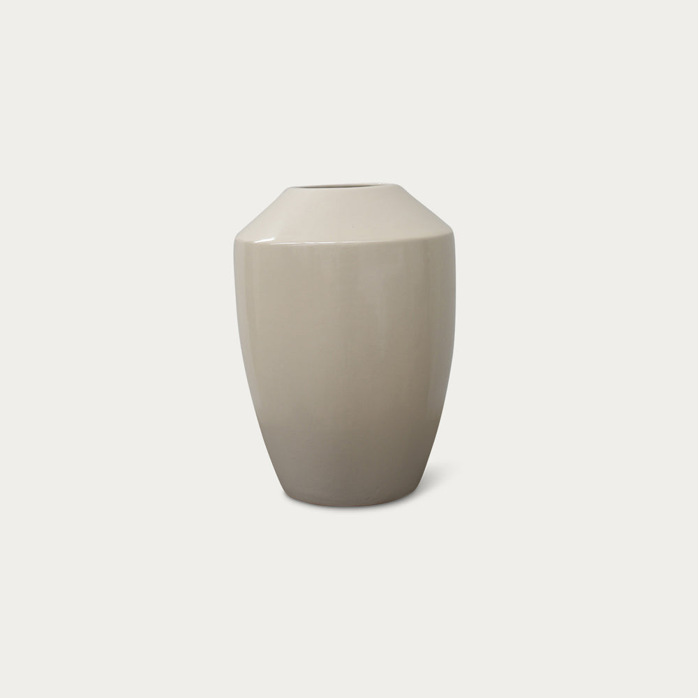 Storeroom | Dorothy Vase | Dune
