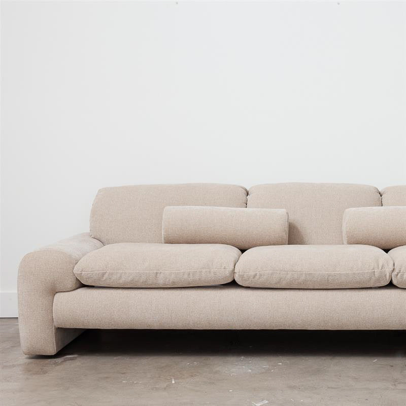 Hugo Bolster | Stone