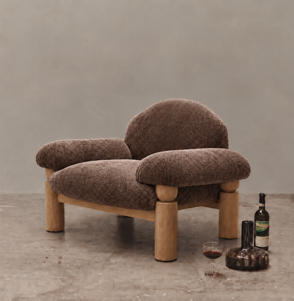 Hugo Armchair | Umber