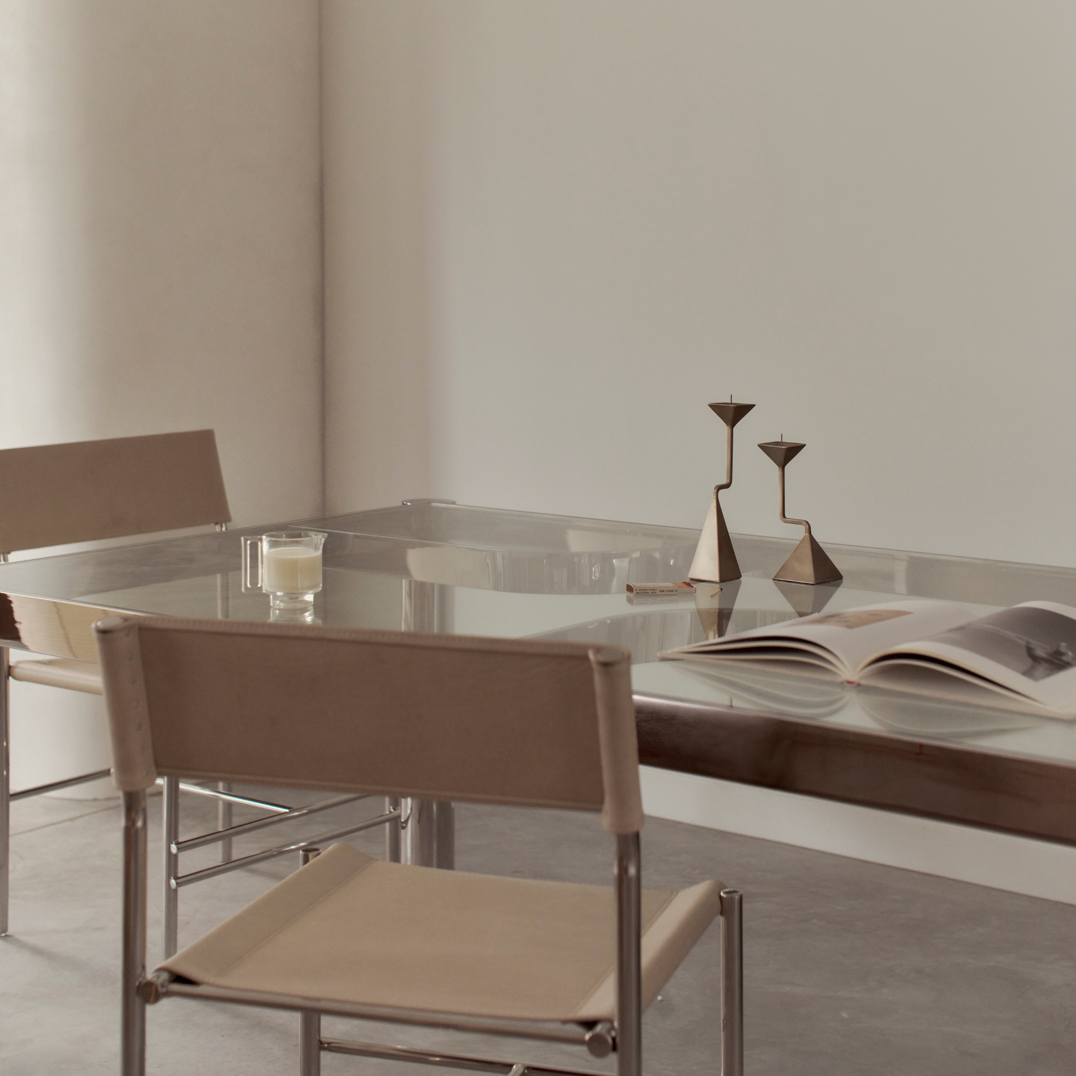 Winter Dining Table - image 5